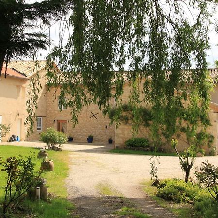 Chambres D'Hotes Le Val De La Garenne Senouillac Exterior photo